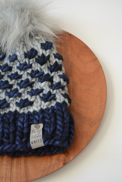 Child Lotus Flower Beanie - Gray/Navy